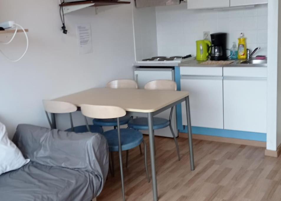 Studio A 2 Pas De La Mer Middelkerke Εξωτερικό φωτογραφία